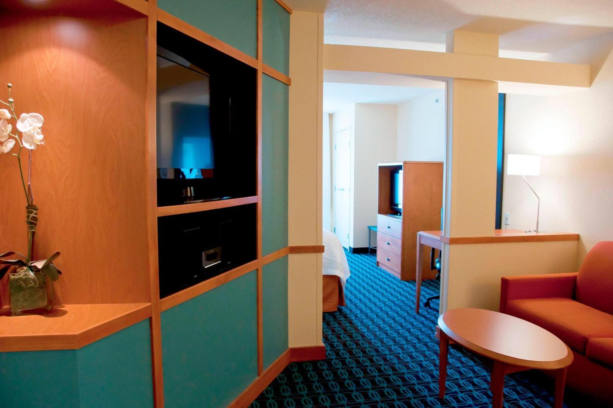 Fairfield Inn & Suites Ames Exterior photo