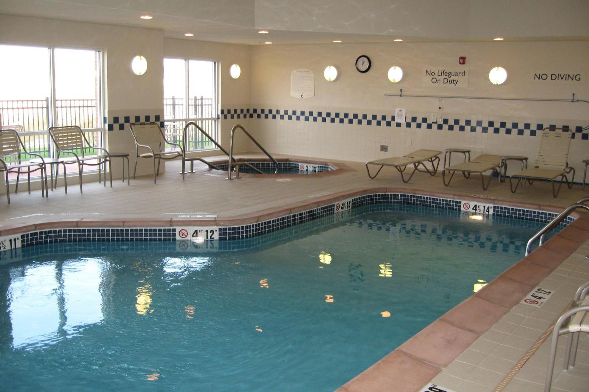 Fairfield Inn & Suites Ames Facilities photo